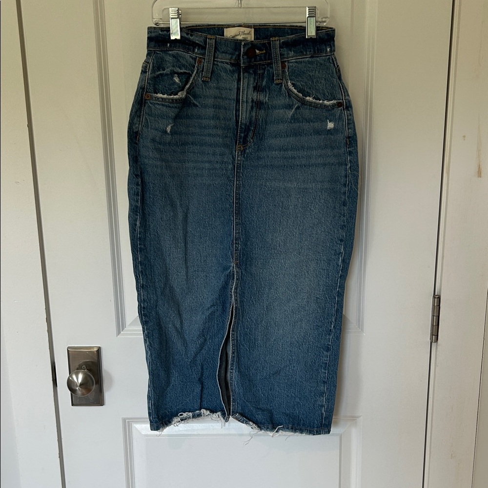 NWT Classic Blue Denim Skirt 0